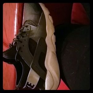 Grey white and black hurache